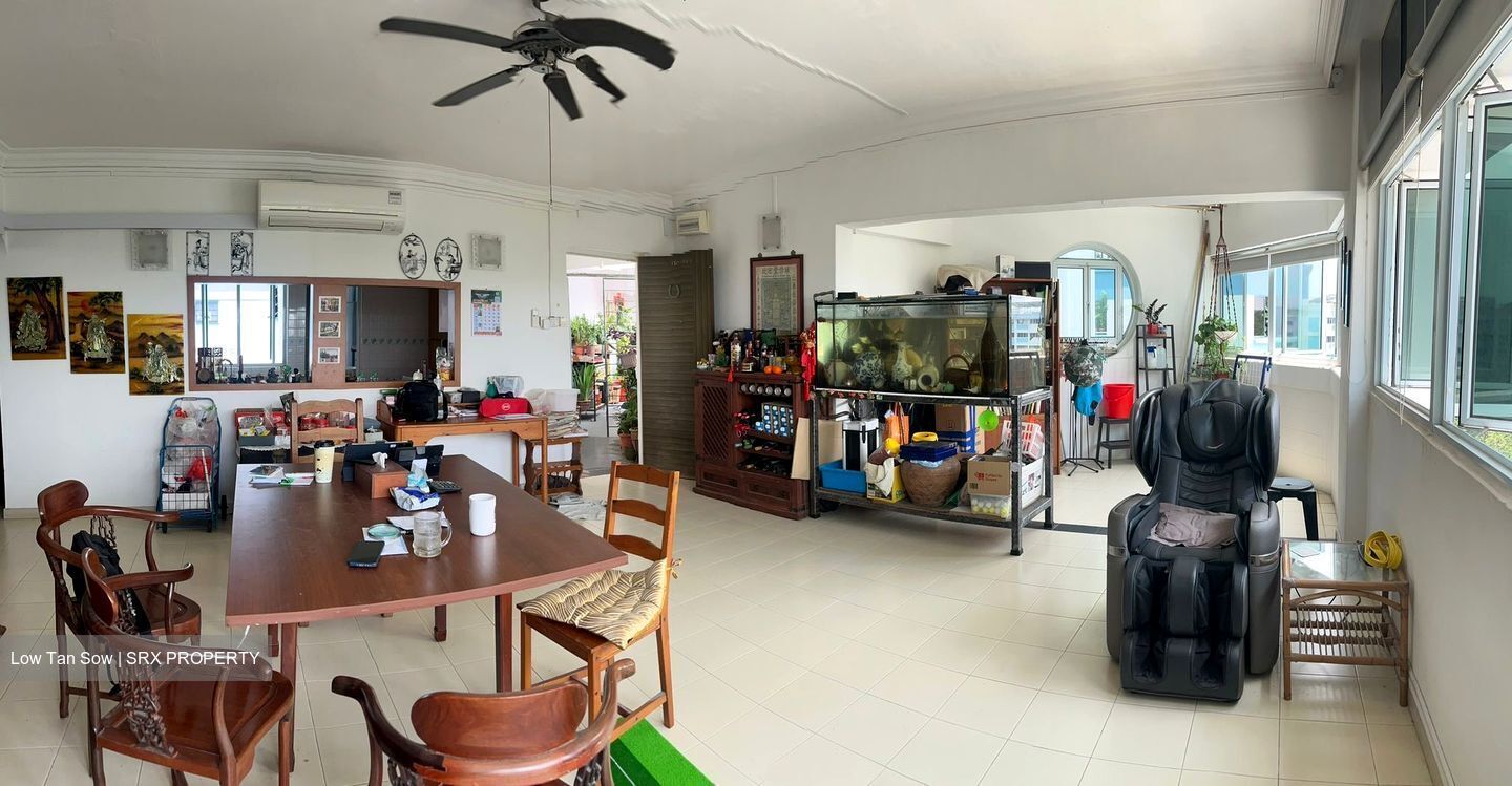 Blk 127 Tampines Street 11 (Tampines), HDB 5 Rooms #554568391